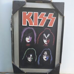 VINTAGE 2005 KISS ART WALL FRAMED ( 3D KISS WORD )